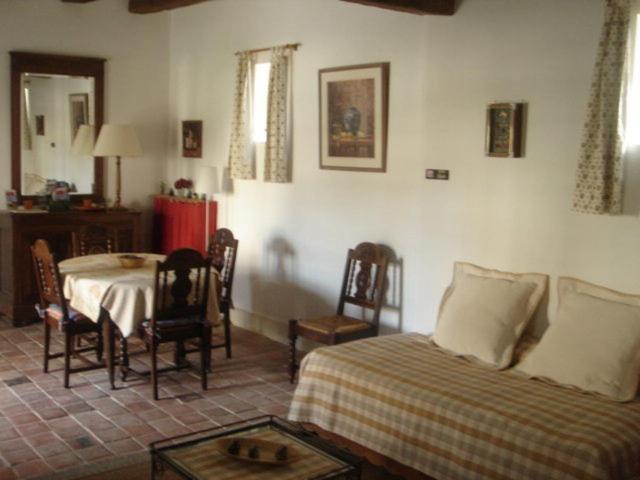 Manoir De La Rousselliere Aparthotel Loches Εξωτερικό φωτογραφία