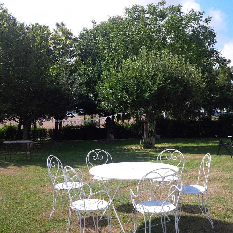 Manoir De La Rousselliere Aparthotel Loches Εξωτερικό φωτογραφία